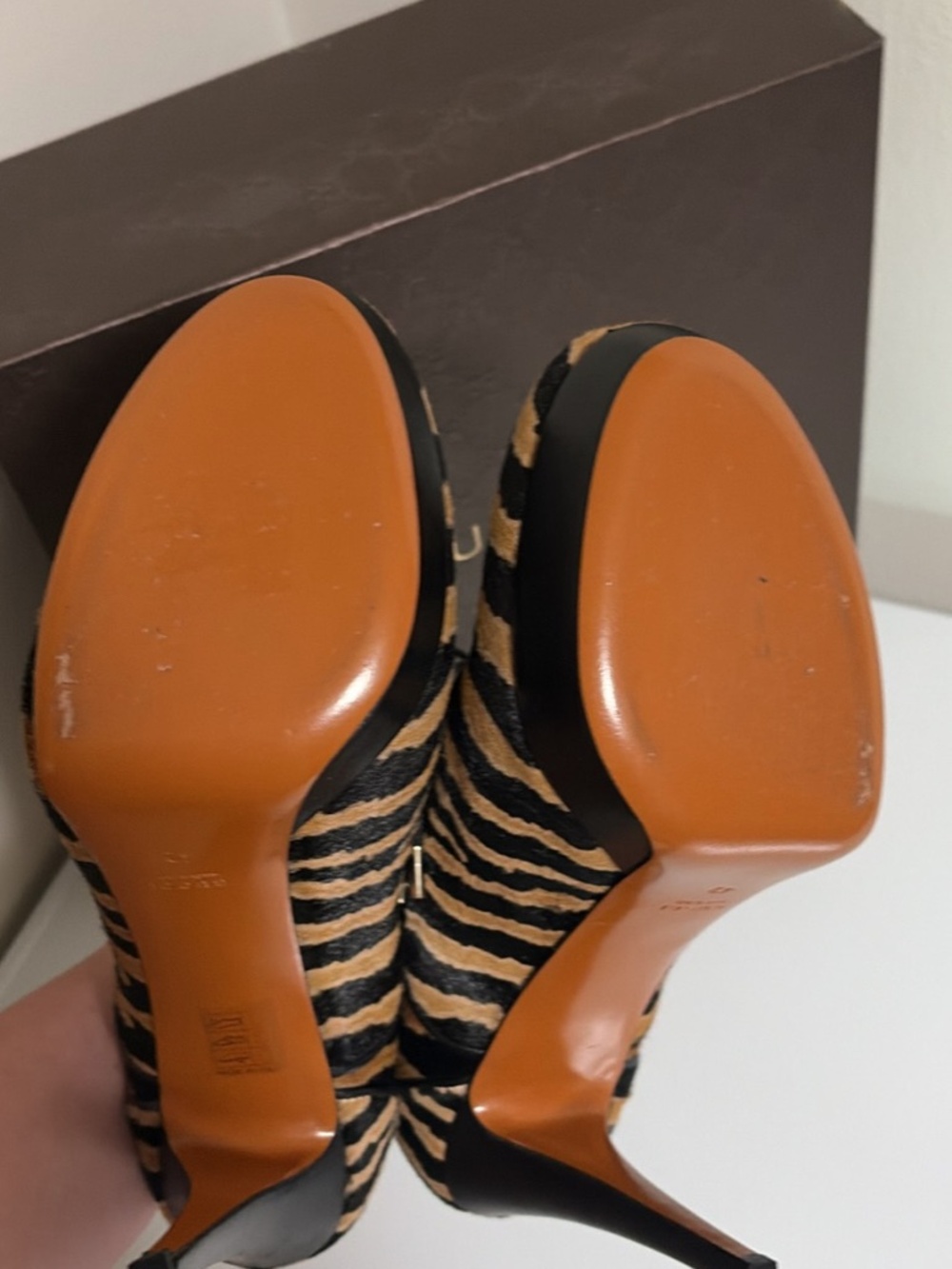 Gucci horsehair platform heels - Picture 8 of 9